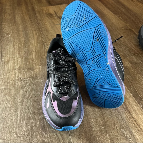 RS-Curve Lightsense Women's Sneakers
Black Purple Athletic size 8 - Picture 8 of 8